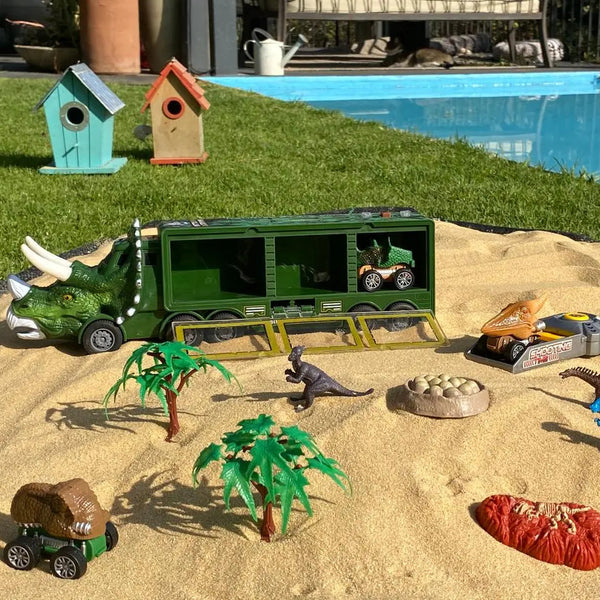 Camión transportador triceratops con dinosaurios para jugar en arena - Cimic