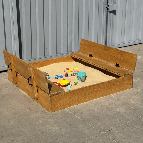 Arenero infantil de madera de 150 × 150 cm lleno de arena Cimic, listo para jugar