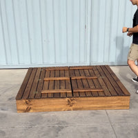 Arenero de madera para niños de 180 × 150 cm: la tapa se abre en dos y se convierte en bancas con respaldo — video